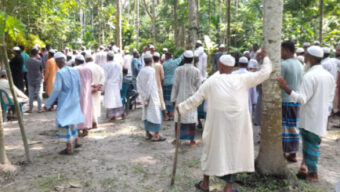 চিরনিদ্রায় শায়িত সাংবাদিক লিটন বাশারের মা
