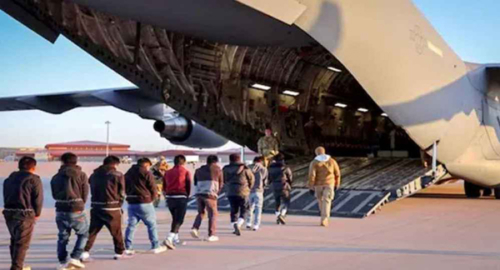 অবৈধ বাংলাদেশি অভিবাসীদের এবার যুক্তরাজ্য ফেরত পাঠাচ্ছে