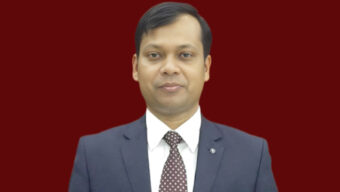 জেলা প্রশাসক সারওয়ার আলমকে শোকজ