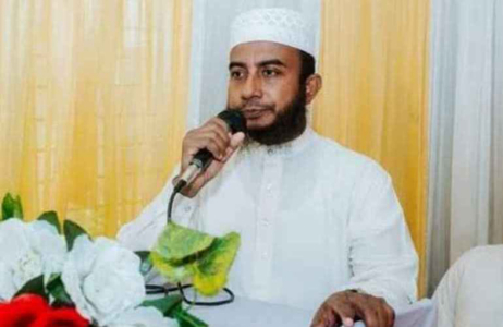 ভোলায় ঘরে ঢুকে মসজিদের খতিবকে কুপিয়ে হত্যা