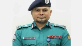 এবার বরখাস্ত হলেন সেই পুলিশ কমিশনার