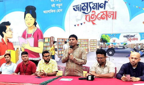বরিশালে বিশ্বসাহিত্য কেন্দ্রের ভ্রাম্যমাণ বইমেলা শুরু, চলবে ১৩ অক্টোবর পর্যন্ত