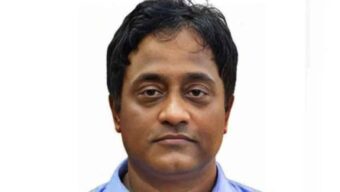 গভীর রাতে ১৫ জেলায় নতুন ডিসি নিয়োগ