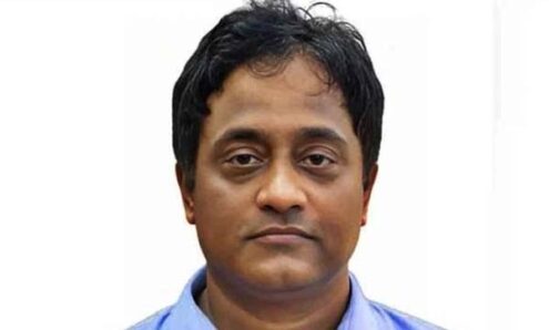 গভীর রাতে ১৫ জেলায় নতুন ডিসি নিয়োগ