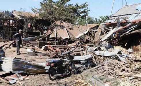 মিয়ানমারে বক্সিং খেলা চলার সময় চায়ের দোকানে বিমান হামলা, নিহত ১৮