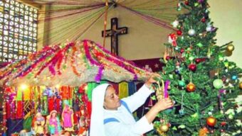 শুভ বড়দিন আজ, খ্রিস্টান ধর্মাবলম্বীদের প্রধান ধর্মীয় উৎসব