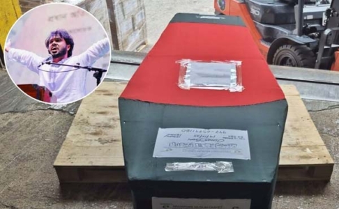 দেশে পৌঁছেছে হাদির মরদেহ, কাজী নজরুলের কবরের পাশে দাফন কাল