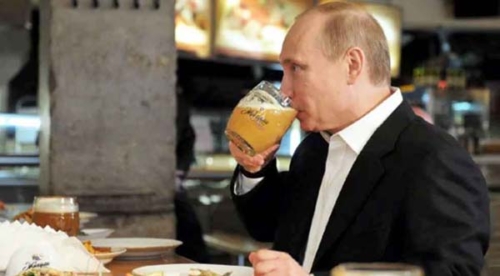 বিদেশে রাষ্ট্রীয় ভোজ গ্রহণ করেন না পুতিন