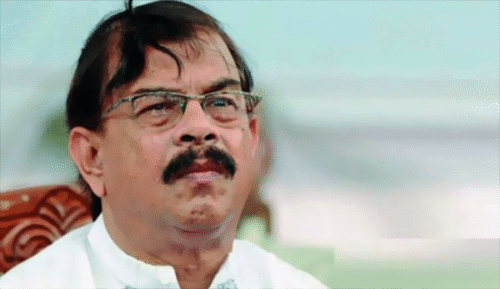 ঢাকায় টিকে গেলেন মান্না, জোটে থাকা নিয়ে শঙ্কা প্রকাশ