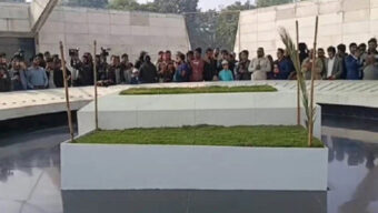 খালেদা জিয়ার সমাধিতে সর্বসাধারণের জন্য উন্মুক্ত