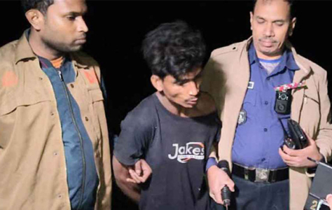 পরকীয়ার জেরে রামদার কোপে দুই নারীর হাত বিচ্ছিন্ন