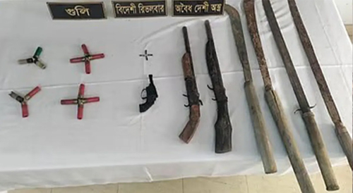 বাঁশখালীতে অস্ত্রের মজুত উদ্ধার