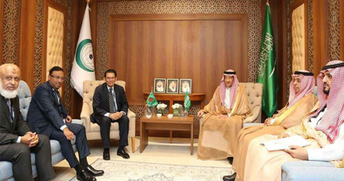 ওআইসি নেতৃত্বের সঙ্গে পররাষ্ট্রমন্ত্রীর গুরুত্বপূর্ণ বৈঠক