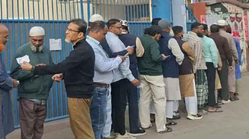 গণতন্ত্রে ফেরার দিন আজ, ভোটগ্রহণ শুরু