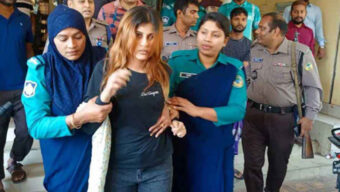 বরিশালে হানিট্র্যাপ চক্রের ফাঁদে যুবক